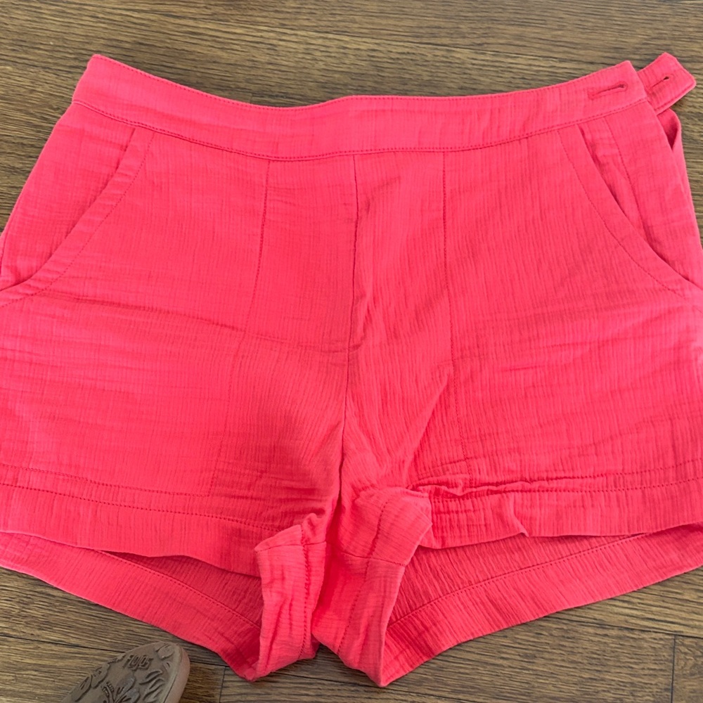 Maeve High Waist Coral Shorts